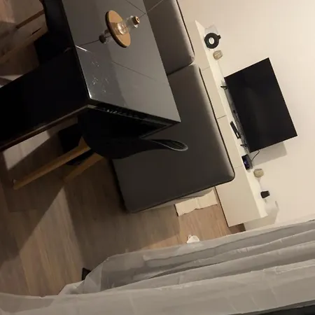 Apartment Mae Le Blanc-Mesnil